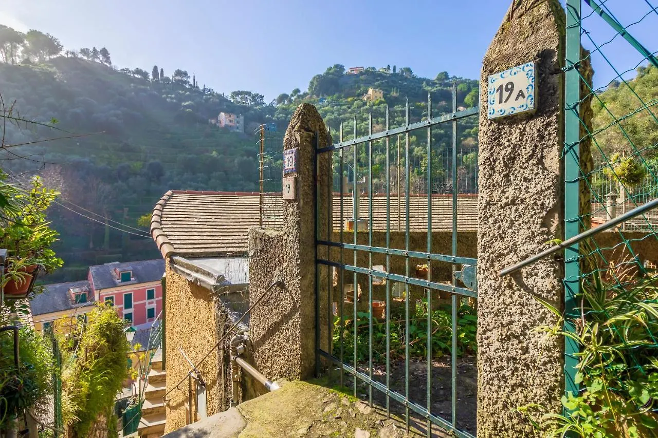 Flora By Portofinohomes Portofino